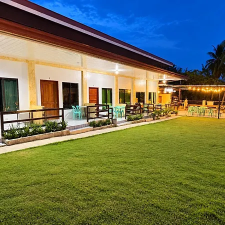 Cocoville Guesthouse Couple Room